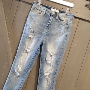 KanCan light wash jeans